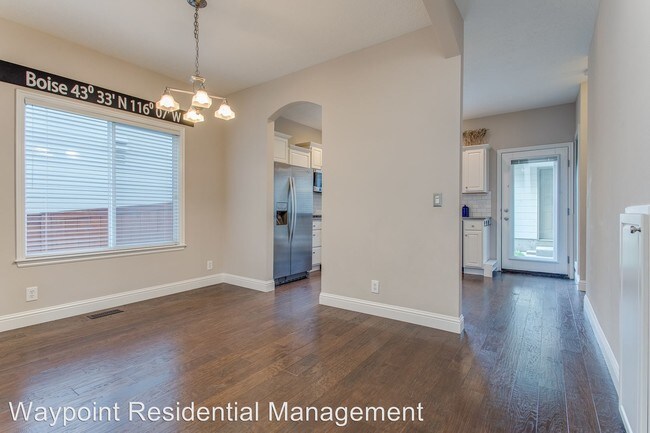 Building Photo - 4133 E Homestead Rim Dr