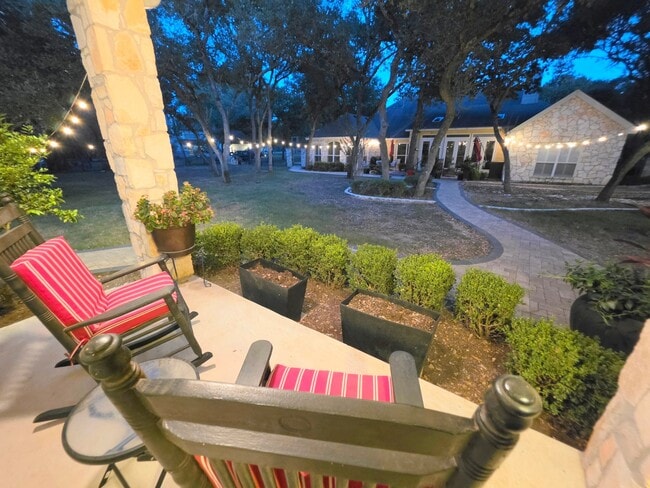 Foto del edificio - 508 Kendall Pkwy