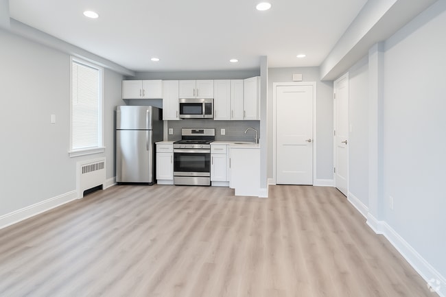 Building Photo - Riverside Estates Apartment Homes