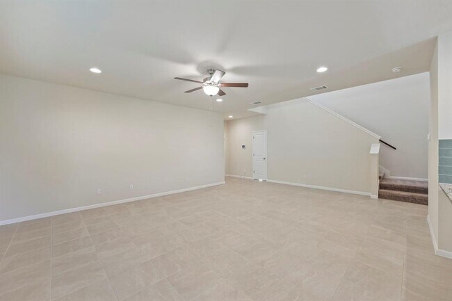 Building Photo - 202 Driftwood Ln