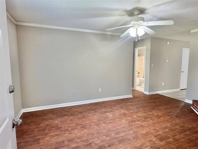 Building Photo - 116 Hargis Dr