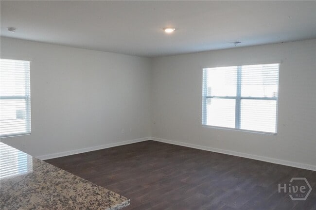 Building Photo - 418 Coconut Dr