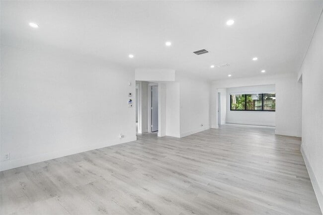 Photo - North 25th Avenue House