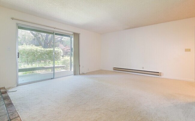 Building Photo - 50 E Middlefield Rd