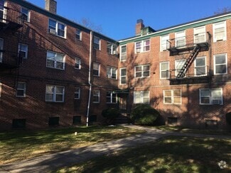 Building Photo - 151 South Munn Ave