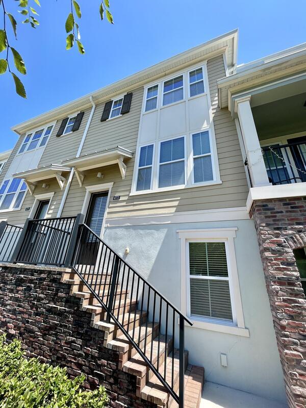 Building Photo - 472 Windmill Palm Cir