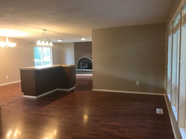 Building Photo - 3 br, 2 bath House - 9070 Blake Ct NW