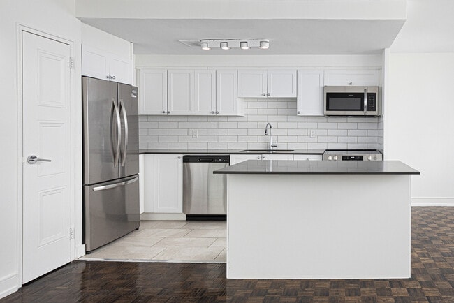 Isabella - Isabella Apartments