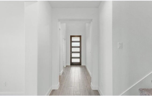 Building Photo - 722 Truchas Ave
