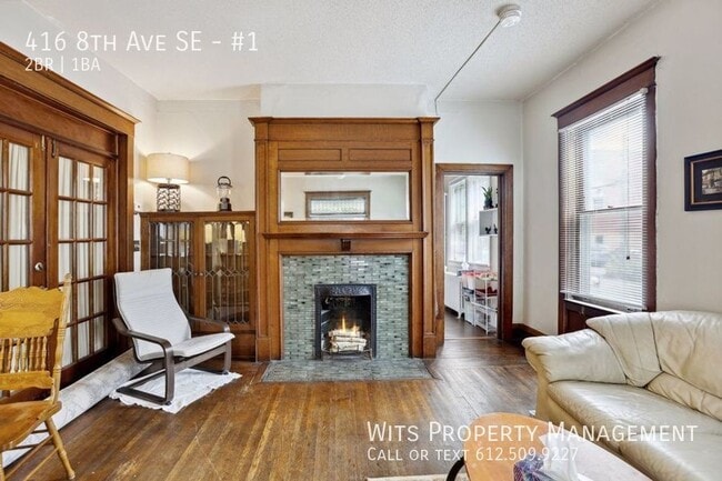 Building Photo - Cozy 2 Bed Near U of M