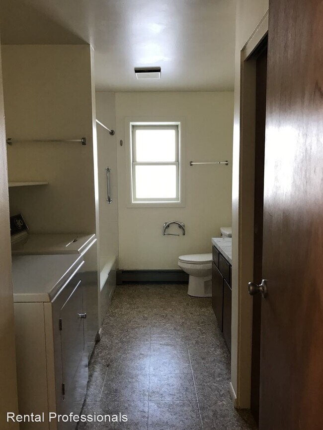 Foto del edificio - 3 br, 1 bath House - 1606 W. Durston