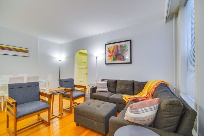 Foto del edificio - 315 S Maple Ave
