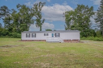 Building Photo - 133 P547