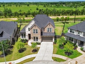 Building Photo - 5802 Emerald Ranch Ln