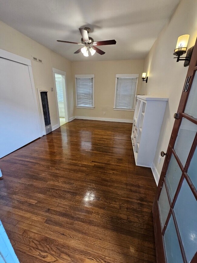 Foto del edificio - 1334 2nd St