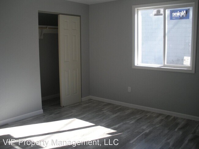 Building Photo - 1 br, 1 bath House - 327 W. Mullan 10