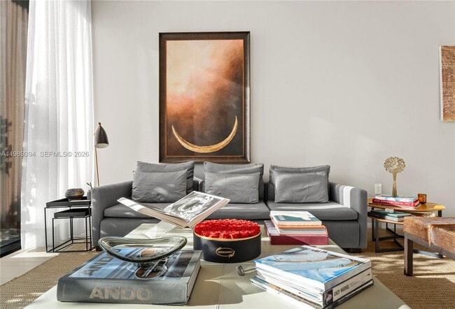 Building Photo - 3156 SW 27th Ave