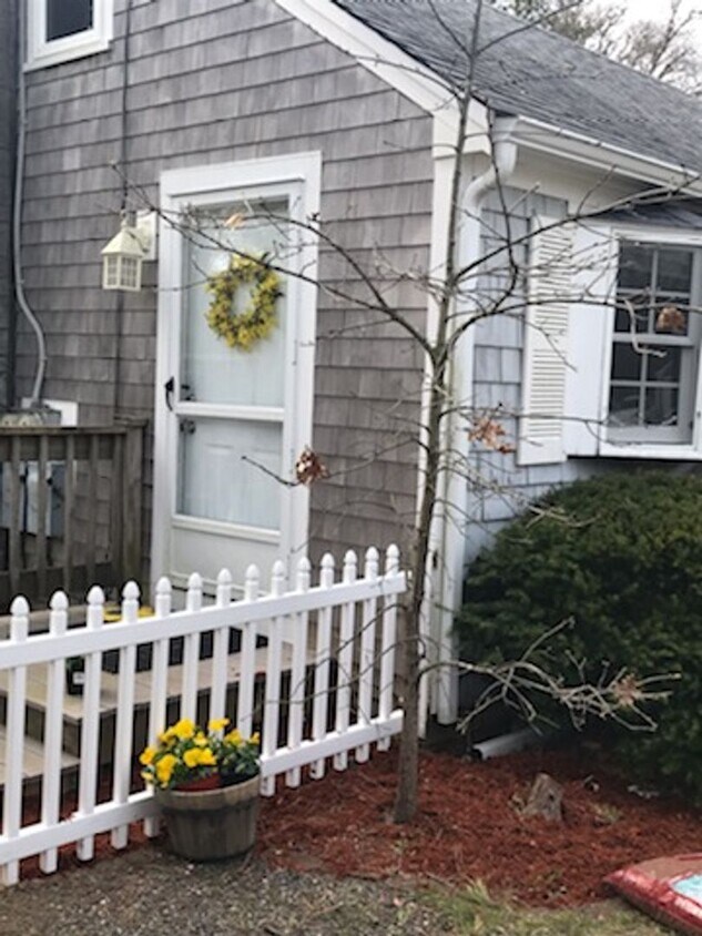 Primary Photo - Dennisport 1 Bedroom