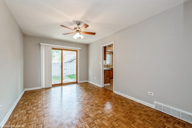 Foto del edificio - 746 Concord Ln