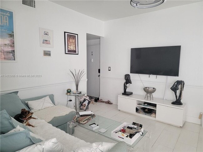 Foto del edificio - 610 8th St