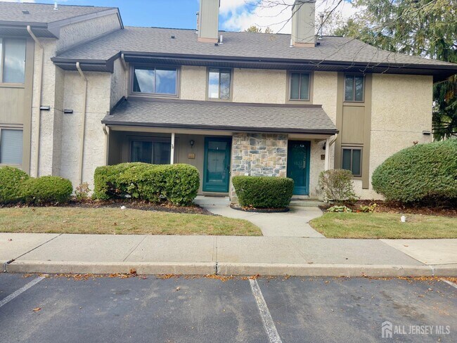 Foto del edificio - 297 Hampshire Dr