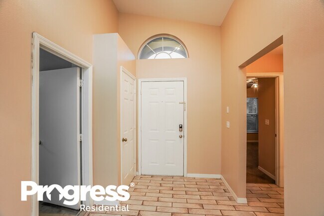 Foto del edificio - 4428 Horseshoe Pick Ln