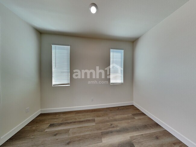 Foto del edificio - 13107 N Honest Endeavor Wy