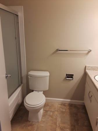 Foto principal - 5500 Foothill Garden Ct