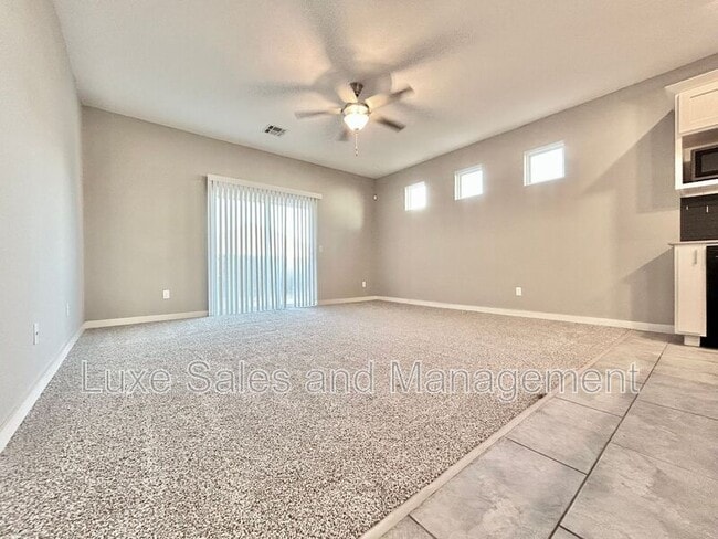 Building Photo - 9417 NW 91st Cir