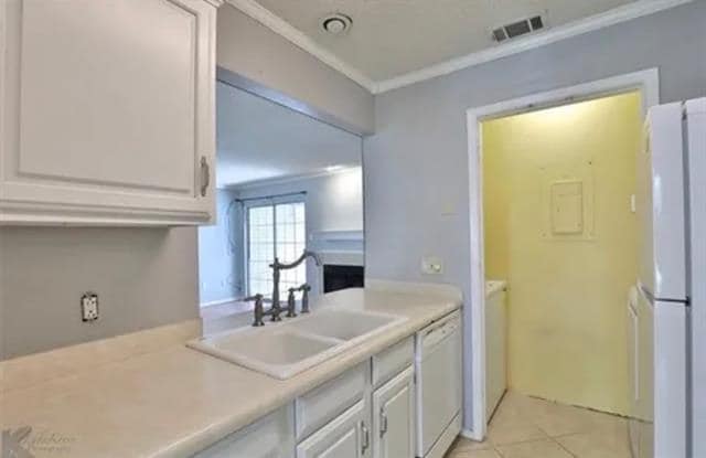 Foto del edificio - 1029 Lytle Creek Dr