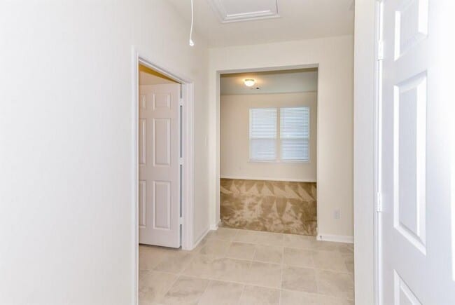 Building Photo - 28319 Aperture Ct