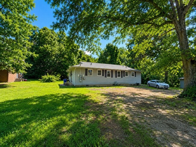 Foto del edificio - 222 Fisk Ave
