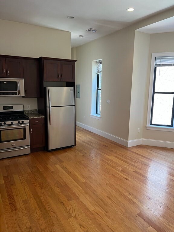 Foto del edificio - 639 Tremont St