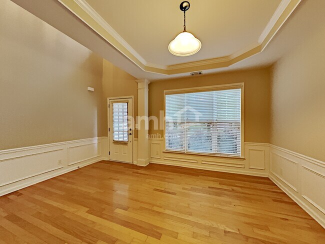 Building Photo - 713 Berkeley Terrace
