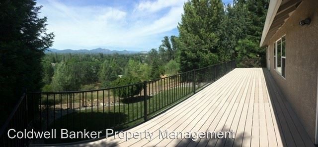 Building Photo - 3 br, 2 bath House - 1066 Spring Ridge Drive