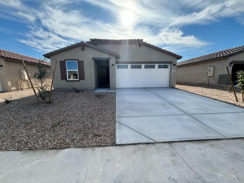 Primary Photo - 24581 W Cocopah St