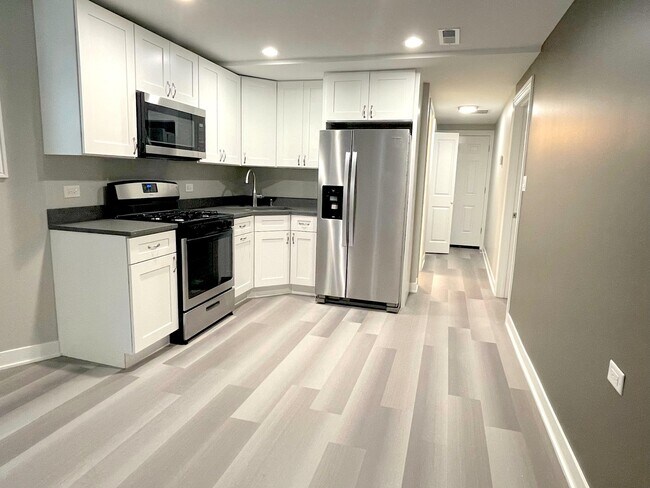 Foto del edificio - 3319 W Pierce St