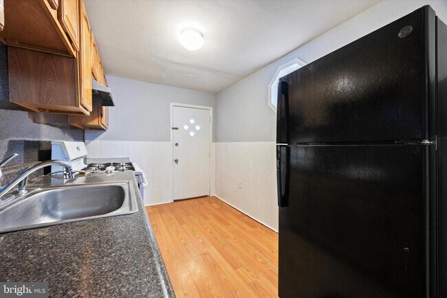 Foto del edificio - 2575 E Huntingdon St