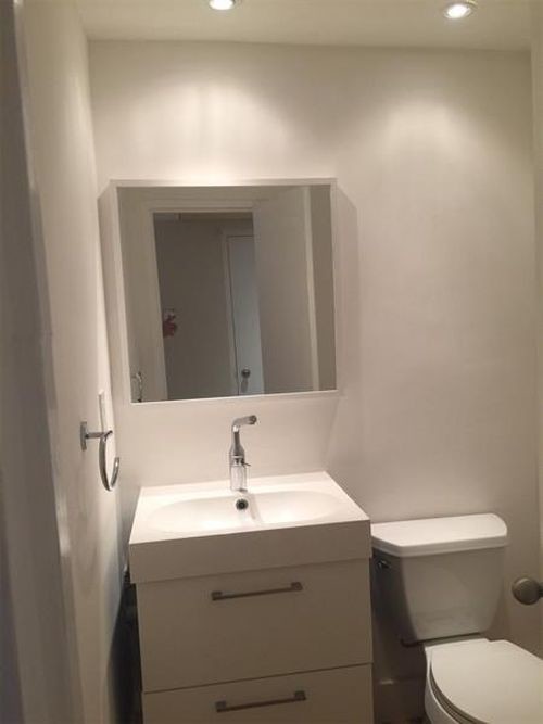 Foto del edificio - 2121 N Bayshore Dr