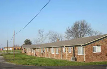 Primary Photo - Lincoln Square Apartments