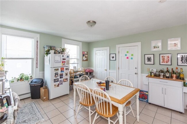 Kitchen - 92 Pleasant St