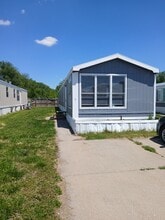 Building Photo - 2524 Commonwealth Dr