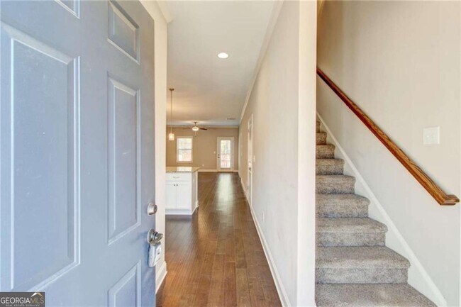 Foto del edificio - 3770 Shades Valley Ln