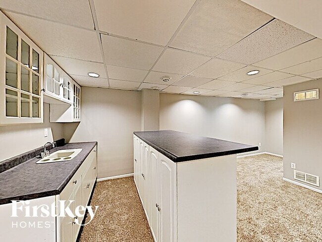 Foto del edificio - 11 Woodland Ridge Ct