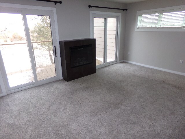 Foto del edificio - 7000 Straffan Pl