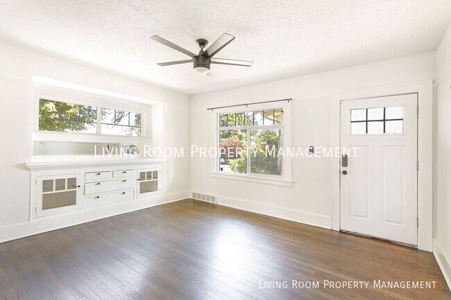 Foto del edificio - 6949 N Missouri Ave