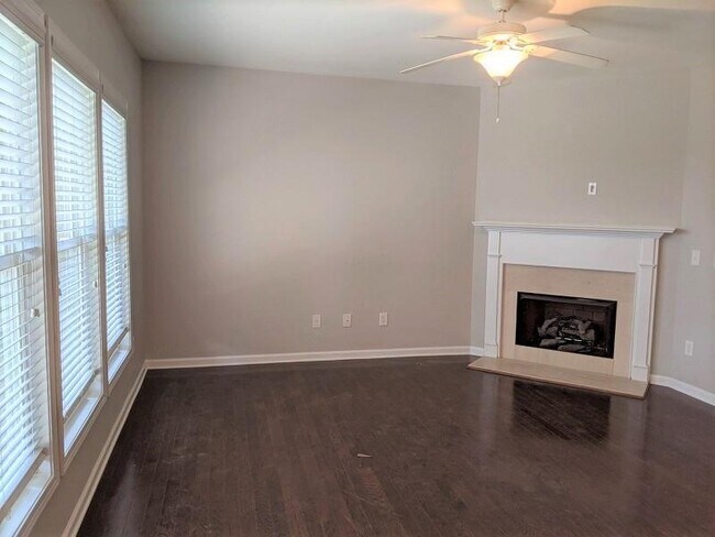 Building Photo - 1734 Caswell Pkwy