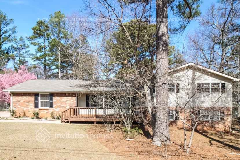 Primary Photo - 5444 Wilder Dr