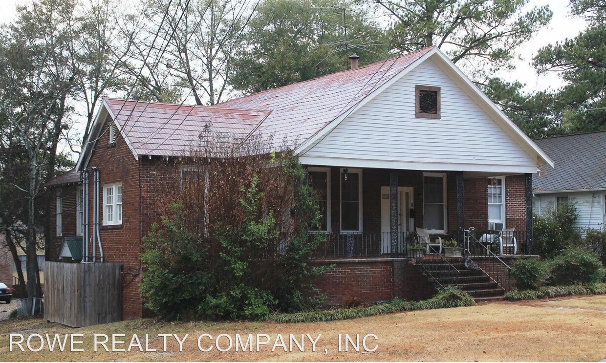 Primary Photo - 917 Oakview Ave