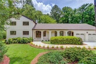 Building Photo - 770 Crest Valley Dr NW